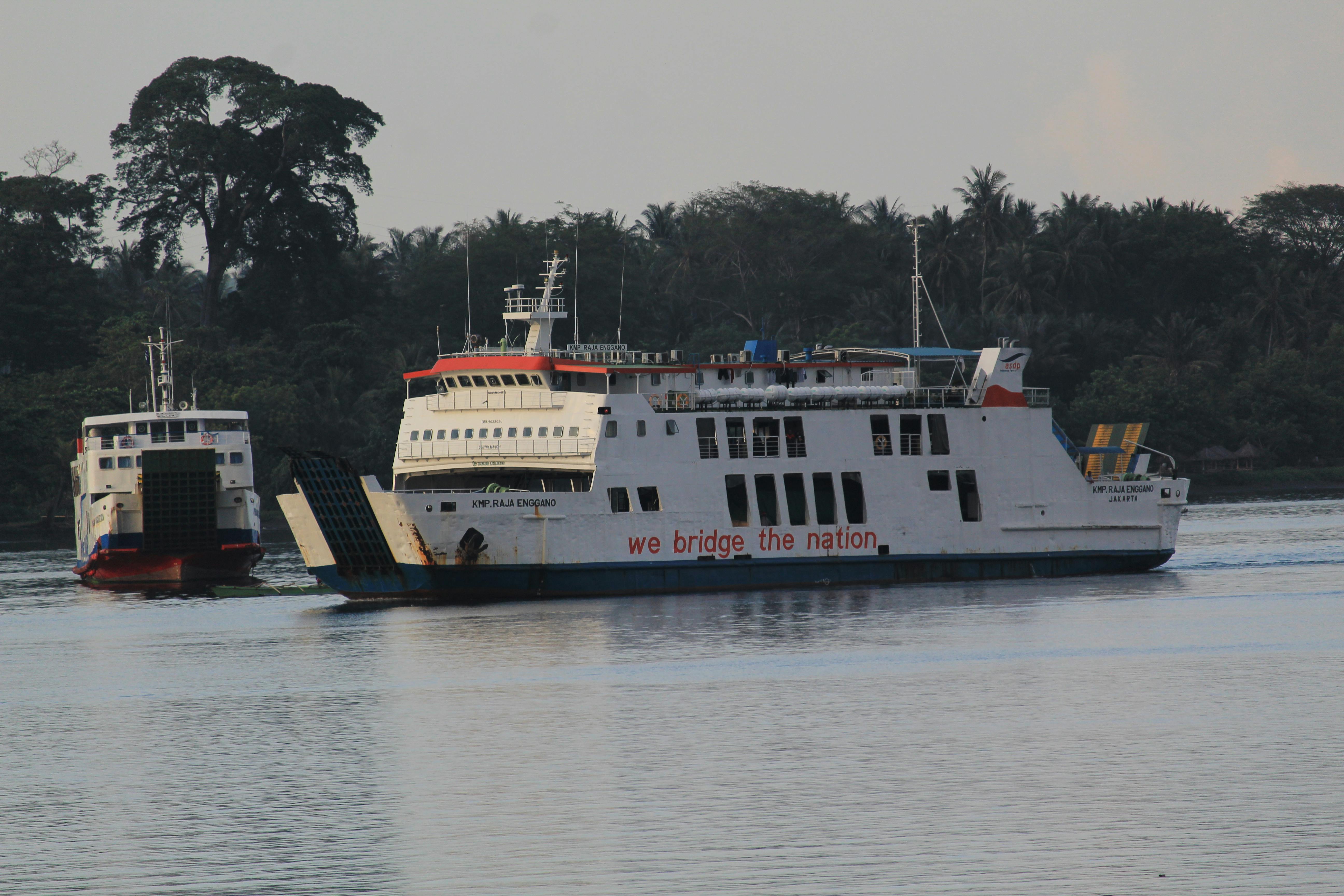 PDS Ferry Tingkatkan Standar Keselamatan Pelayaran